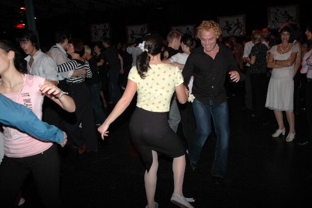 min 2007 11 10 fous swing 109